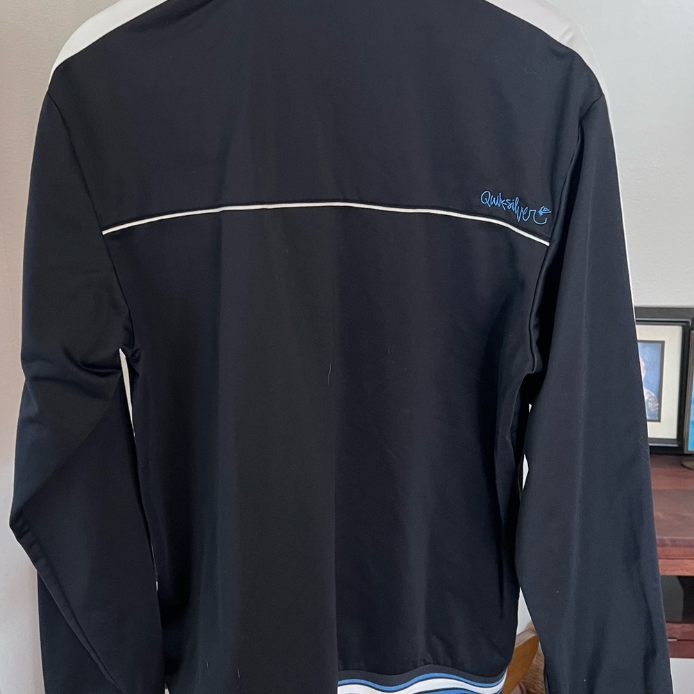 Quicksilver Zip Up Jacket In Size Large - image 4